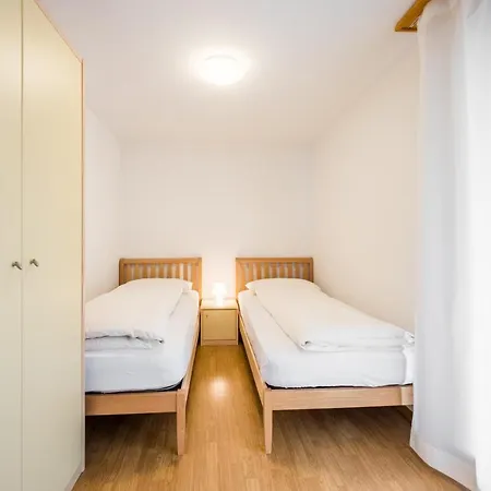 Homes - Val Mulin 8,2 - Scarpazza